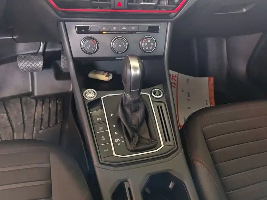 Volkswagen Lavida — миниатюра 14