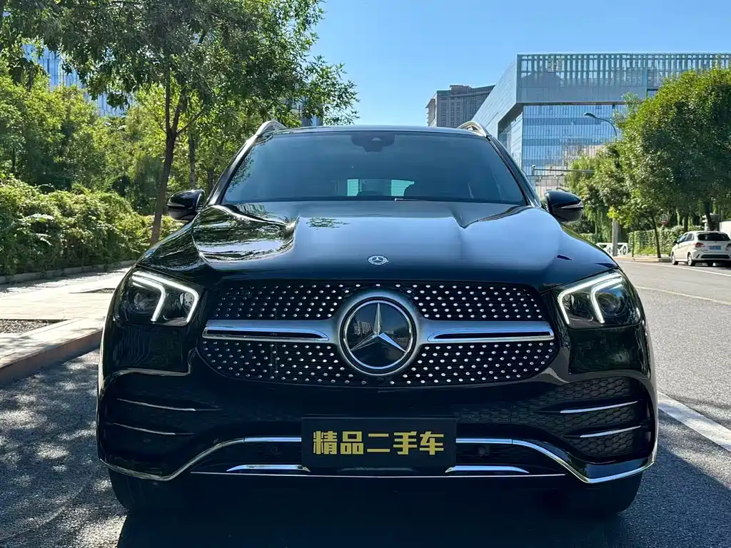 Mercedes-Benz GLE (Import) — миниатюра 4