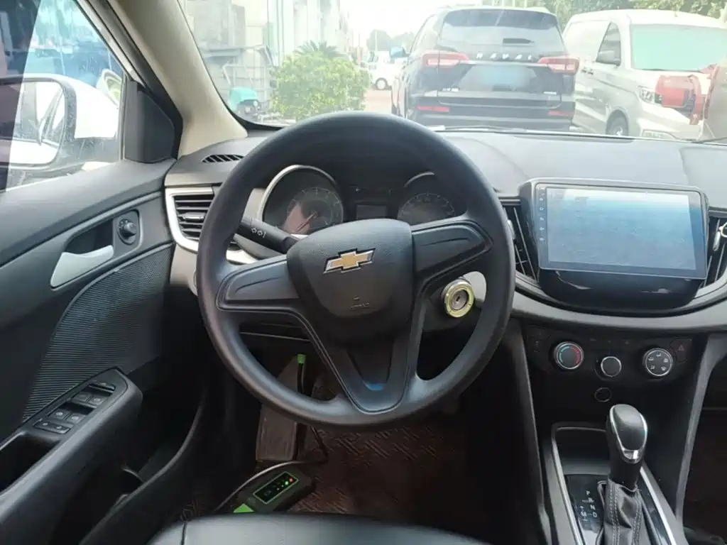 Chevrolet Cavalier — миниатюра 11