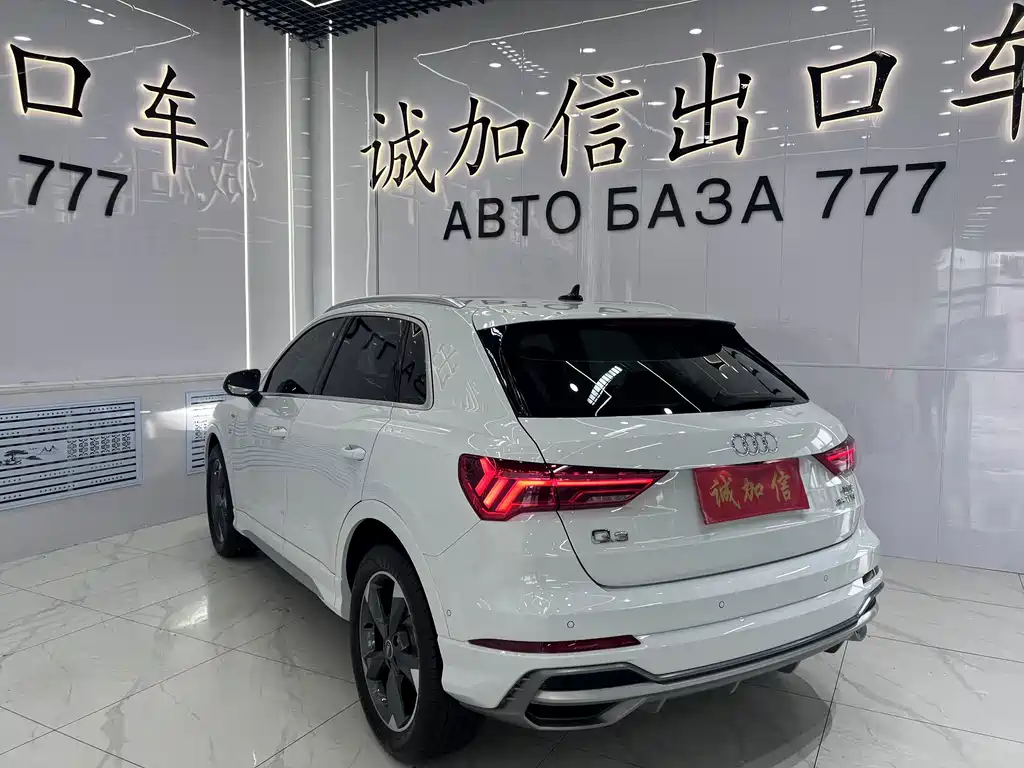 Audi Q3 — миниатюра 6
