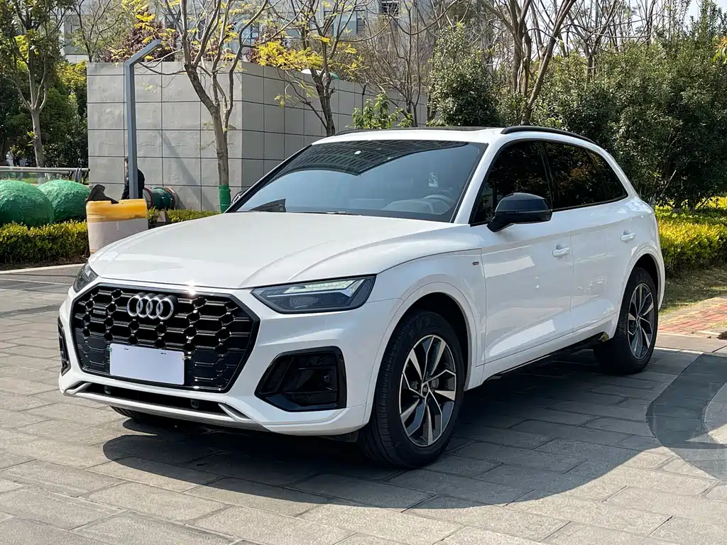 Audi Q5L 2023