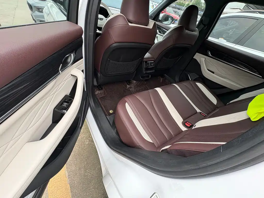 Geely Xingyue L — миниатюра 5