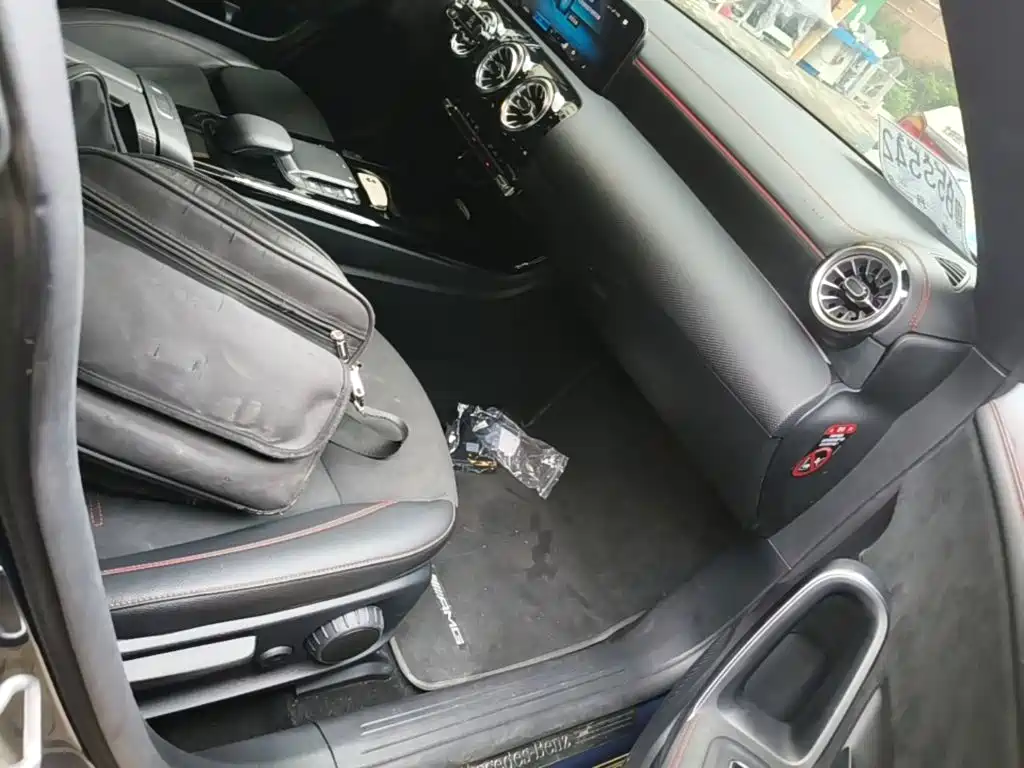 Mercedes-Benz CLA (Import) — миниатюра 25