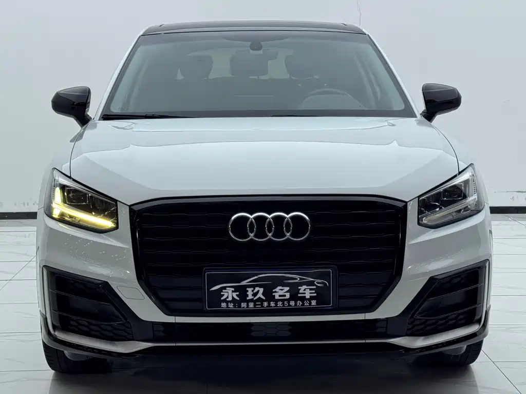 Audi Q2L 2018 35 TFSI VI