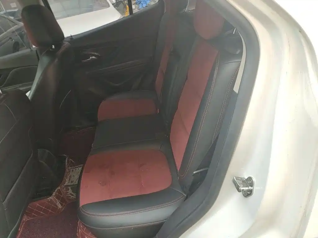 Buick Encore — миниатюра 13