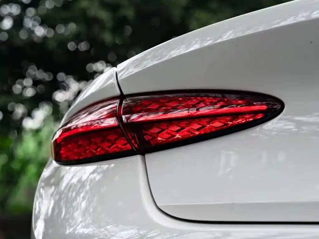 Bentley Continental PHEV — миниатюра 17