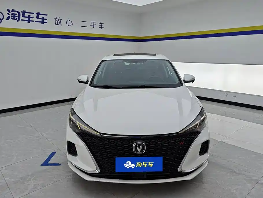 Changan Eado — миниатюра 2