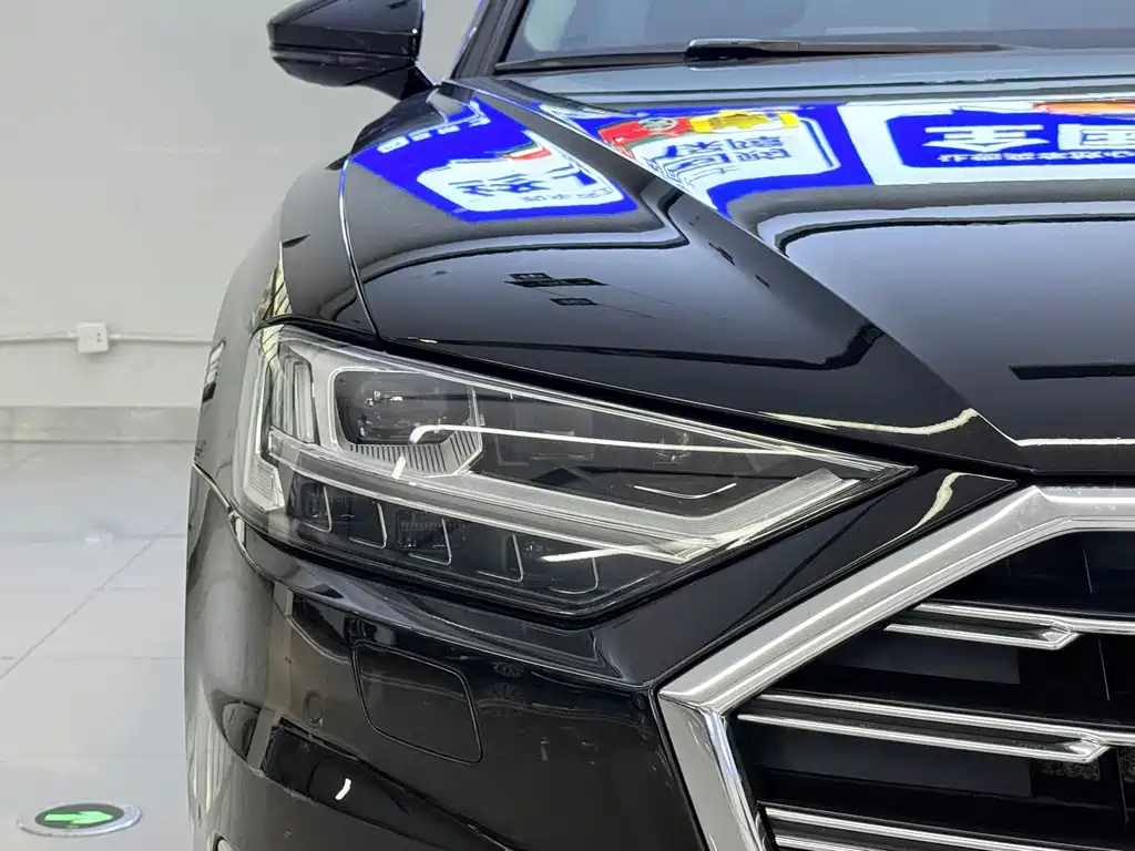 Audi A8 — миниатюра 4