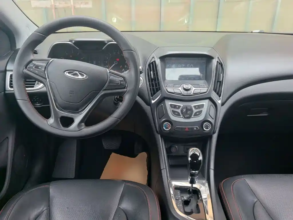 Chery Arrizo 5 — миниатюра 10