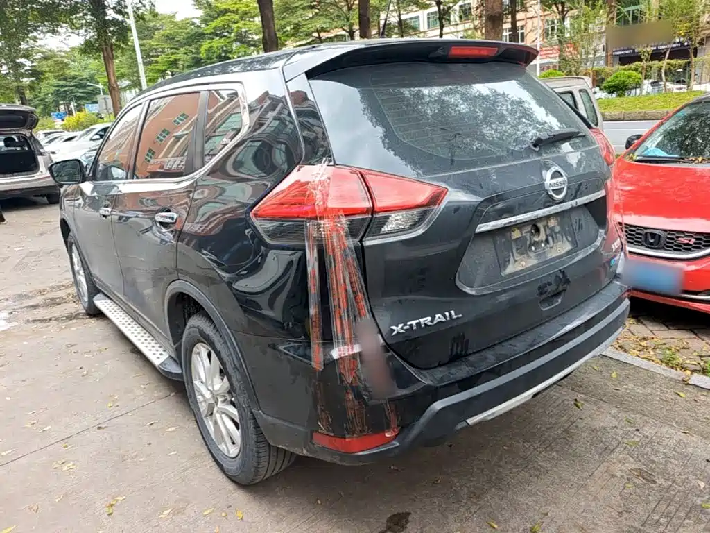 Nissan X-Trail — миниатюра 5