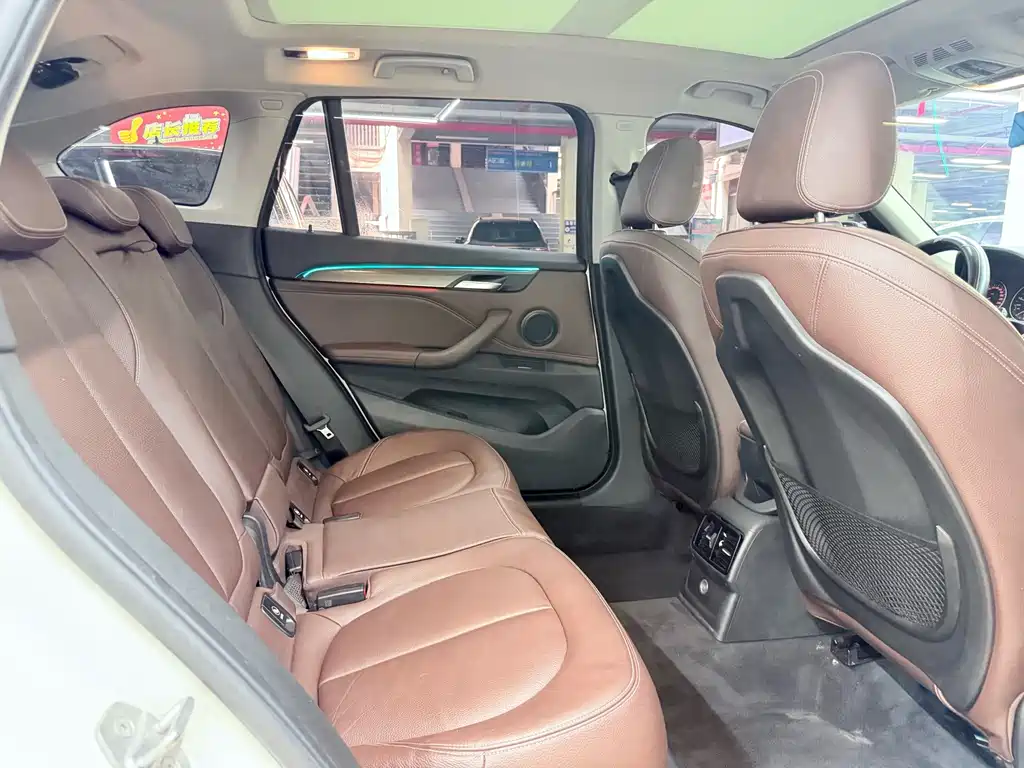 BMW X1 — миниатюра 13