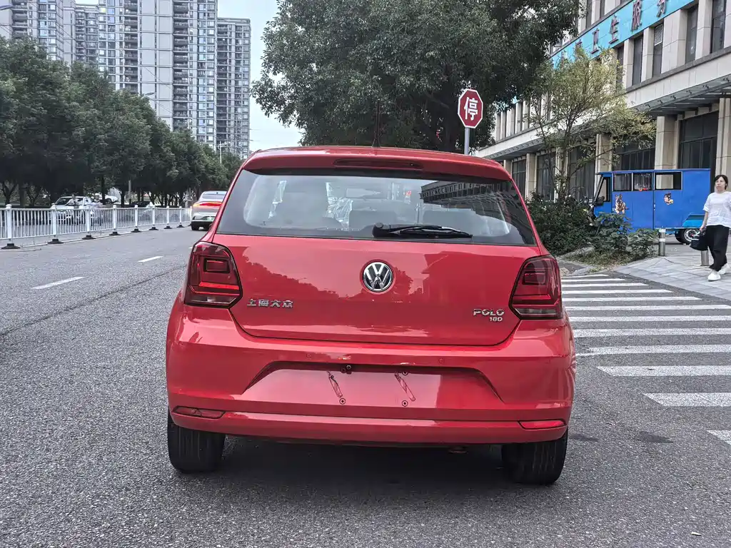 Volkswagen Polo — миниатюра 5