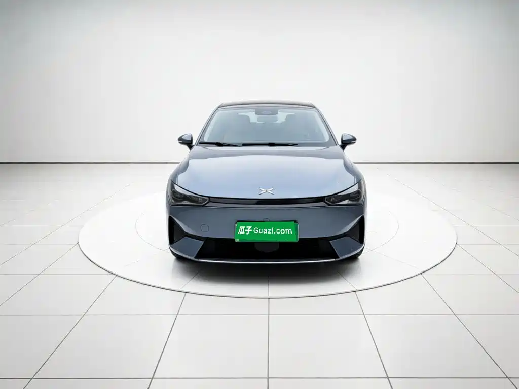 XPeng P5 — миниатюра 24