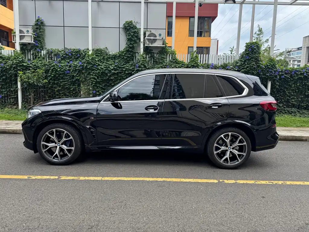 BMW X5 2019 xDrive40i Premium M Sport