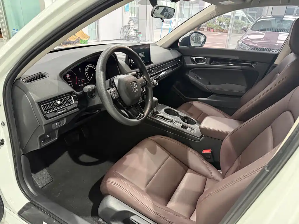 Honda Civic — миниатюра 6