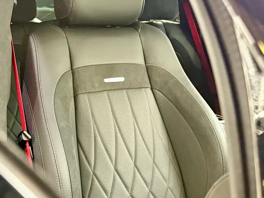 Mercedes-Benz GLS AMG — миниатюра 28