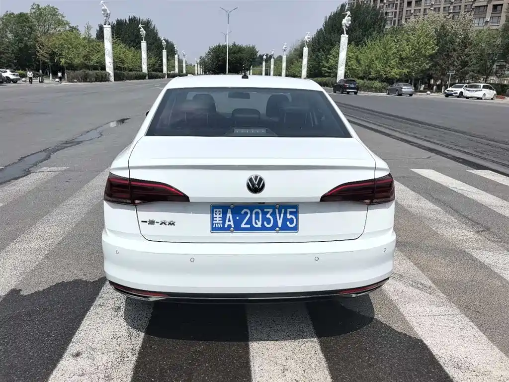 Volkswagen Bora 2020 1.5L AT Comfort