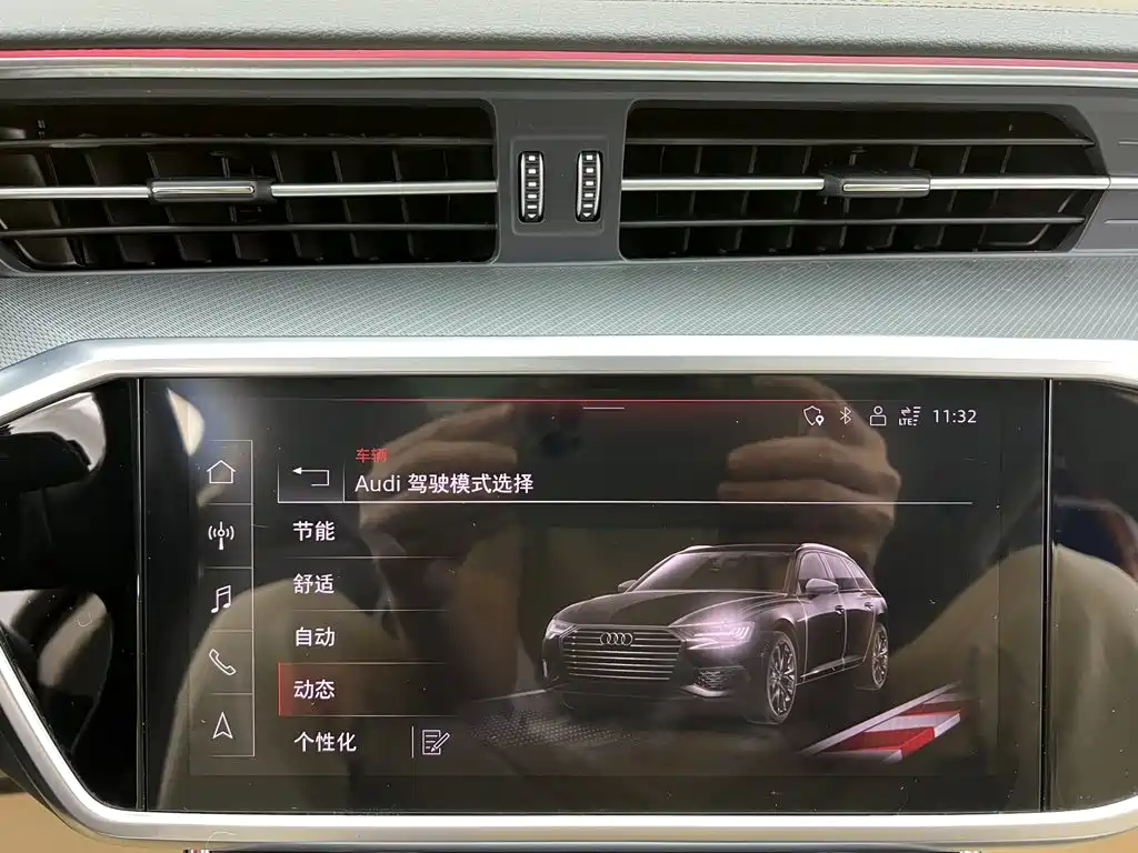 Audi A6 (Import) — миниатюра 36