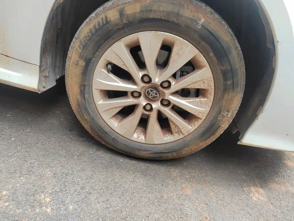 Toyota Corolla — миниатюра 24