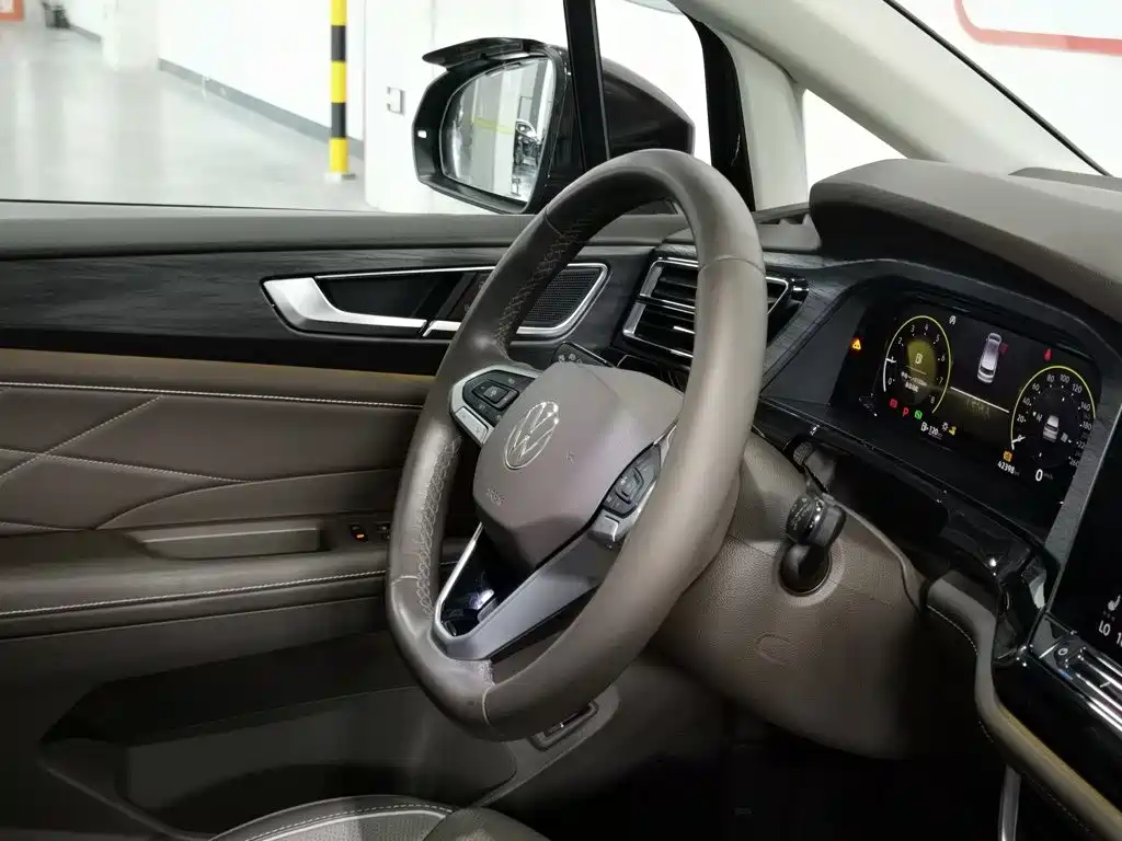 Volkswagen Viloran — миниатюра 22