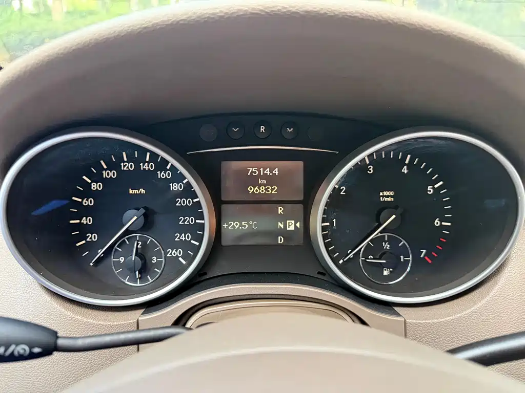 Mercedes-Benz M 2010 ML 350 4MATIC Luxury