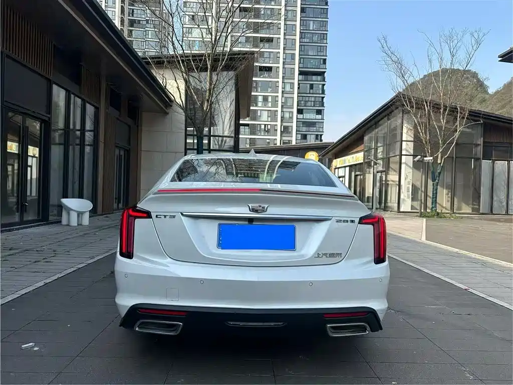 CADILLAC CT5