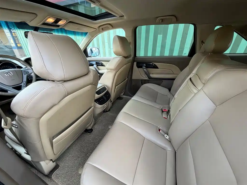 Acura MDX 2009 3.7