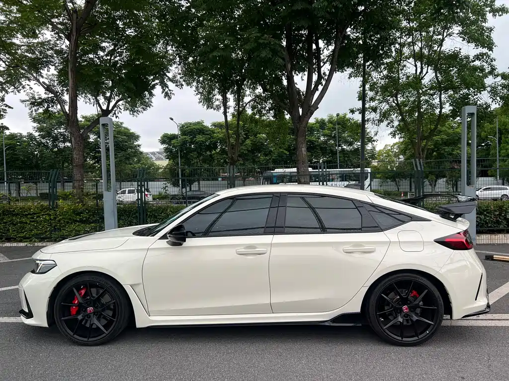 Honda Civic 2023 2.0T 420TURBO TYPE R