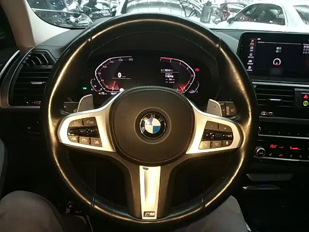 BMW X3 — миниатюра 11