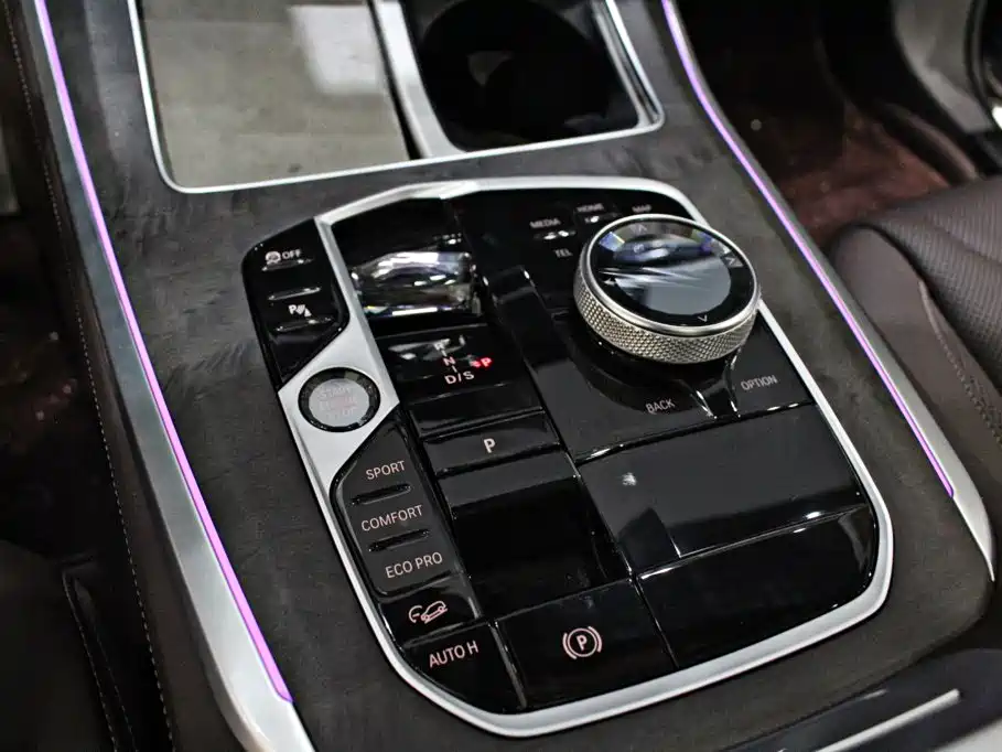 BMW X5 — миниатюра 8