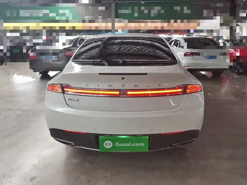 Lincoln MKZ — миниатюра 6