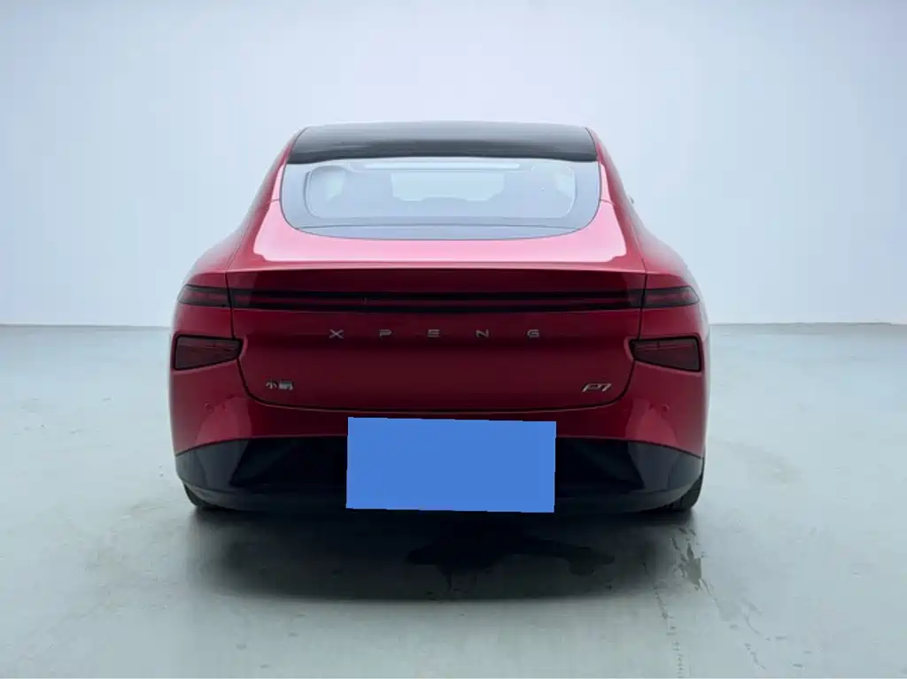 XPeng P7 — миниатюра 5