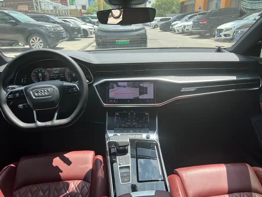 Audi A7L — миниатюра 7
