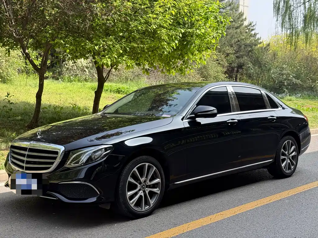 Mercedes-Benz E-Class 2020