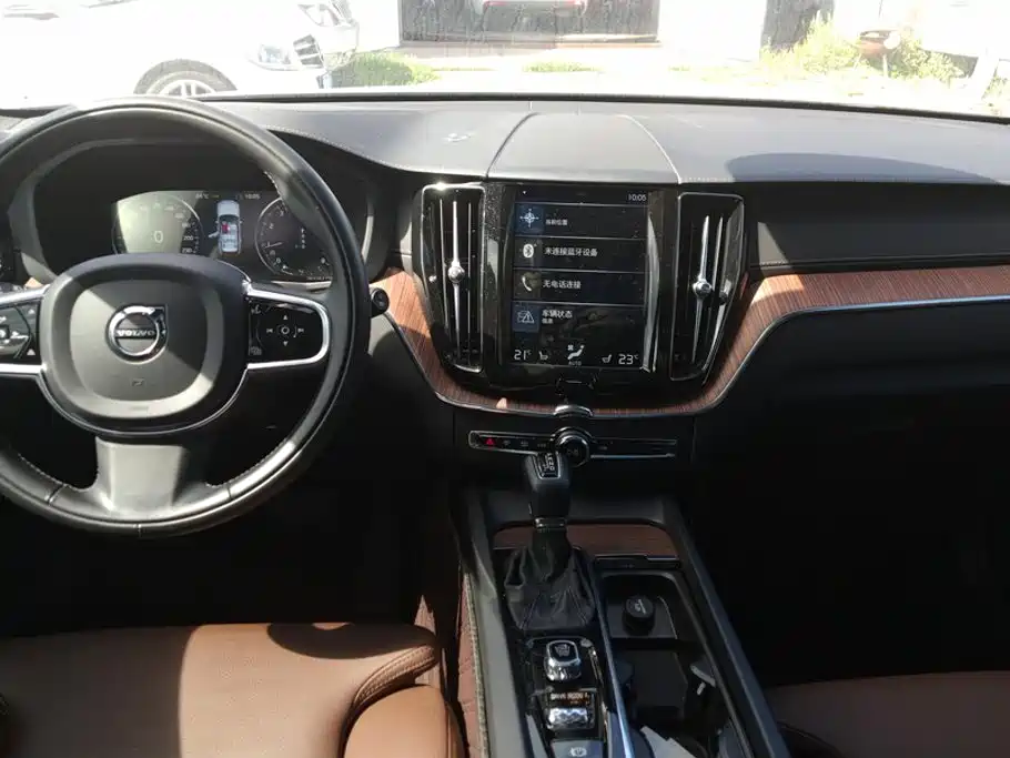 Volvo XC60 — миниатюра 12