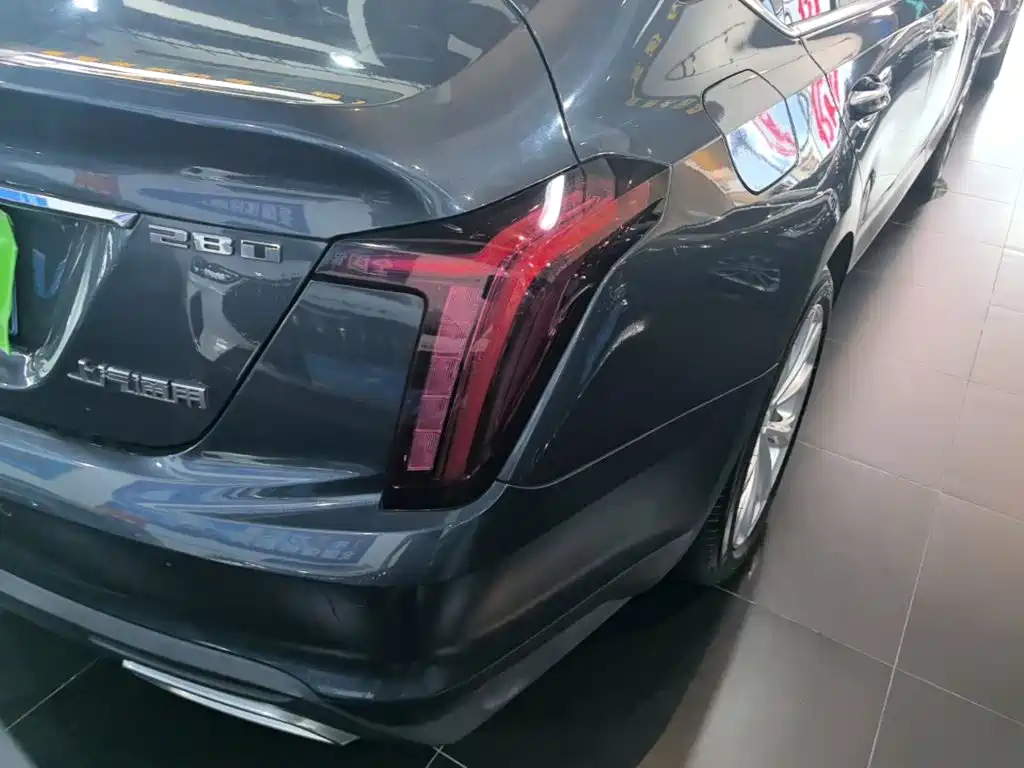 Cadillac CT5 — миниатюра 8