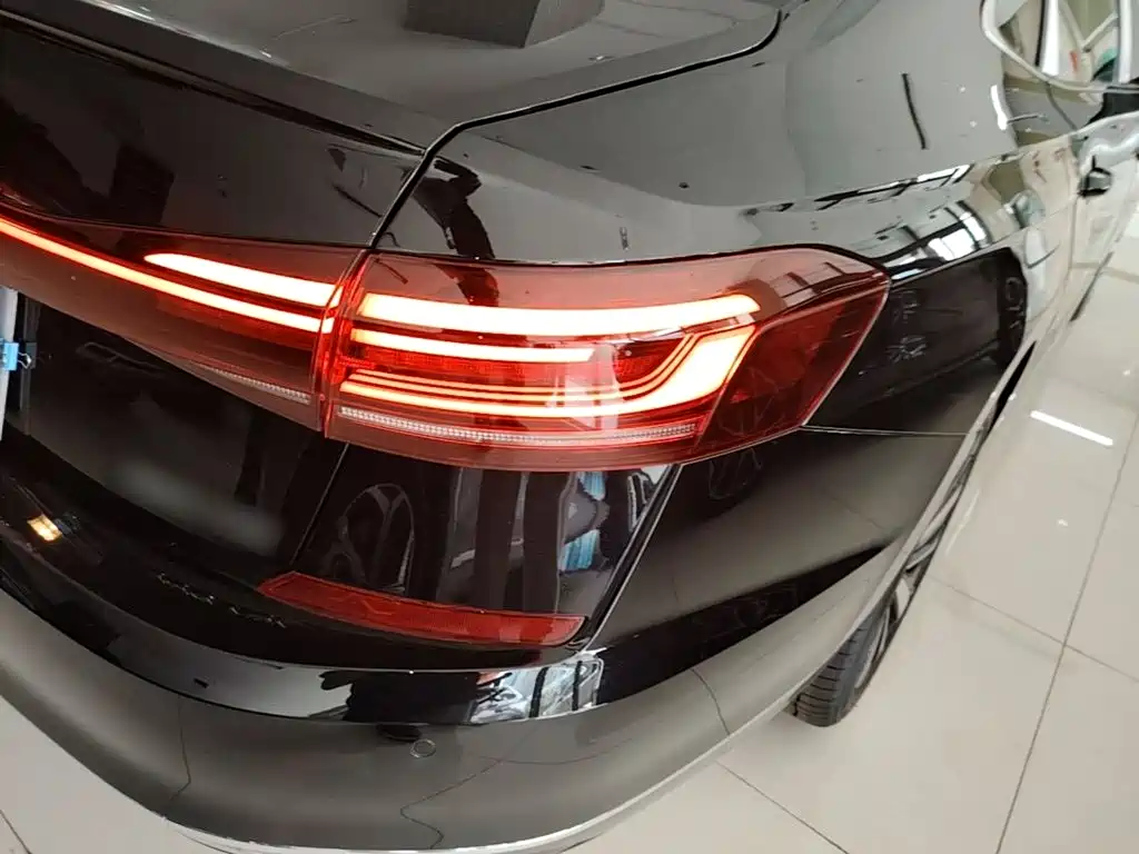 Volkswagen Passat 2026 380TSI