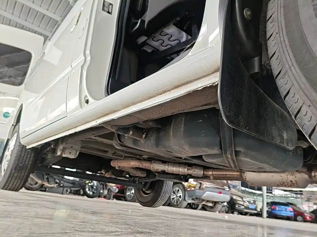 Maxus V80 — миниатюра 21