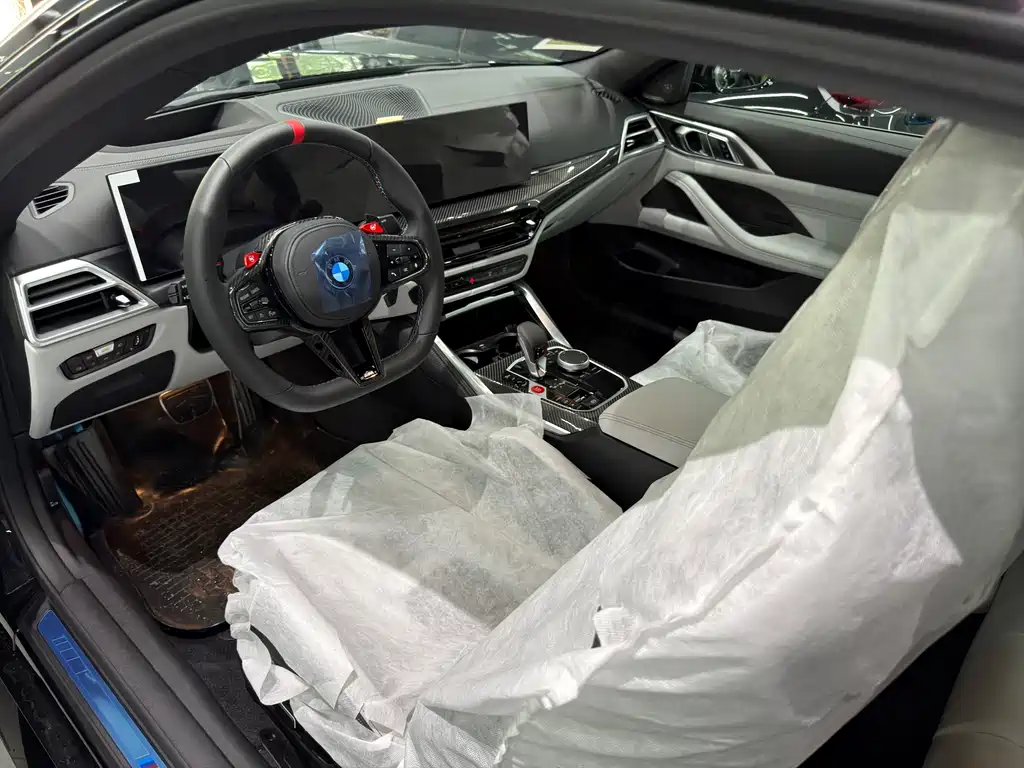 BMW M4 2024 M4 M xDrive