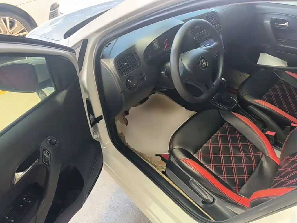 Volkswagen Polo — миниатюра 16
