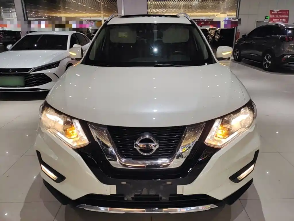 Nissan X-Trail — миниатюра 3