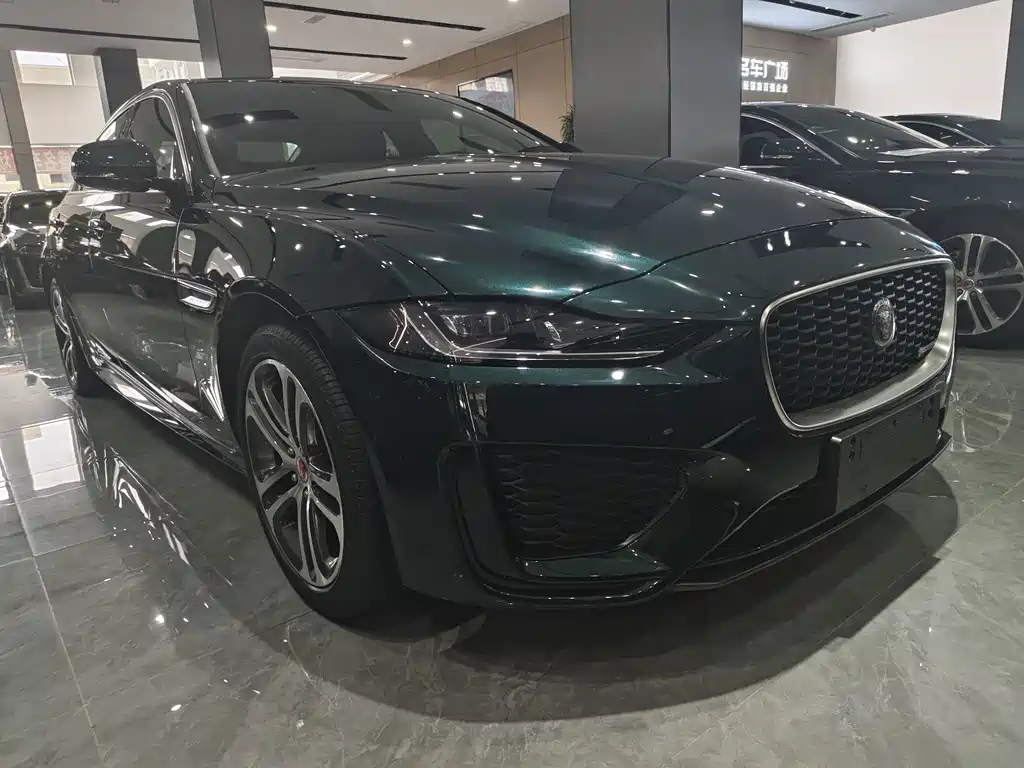 Jaguar XEL — миниатюра 3