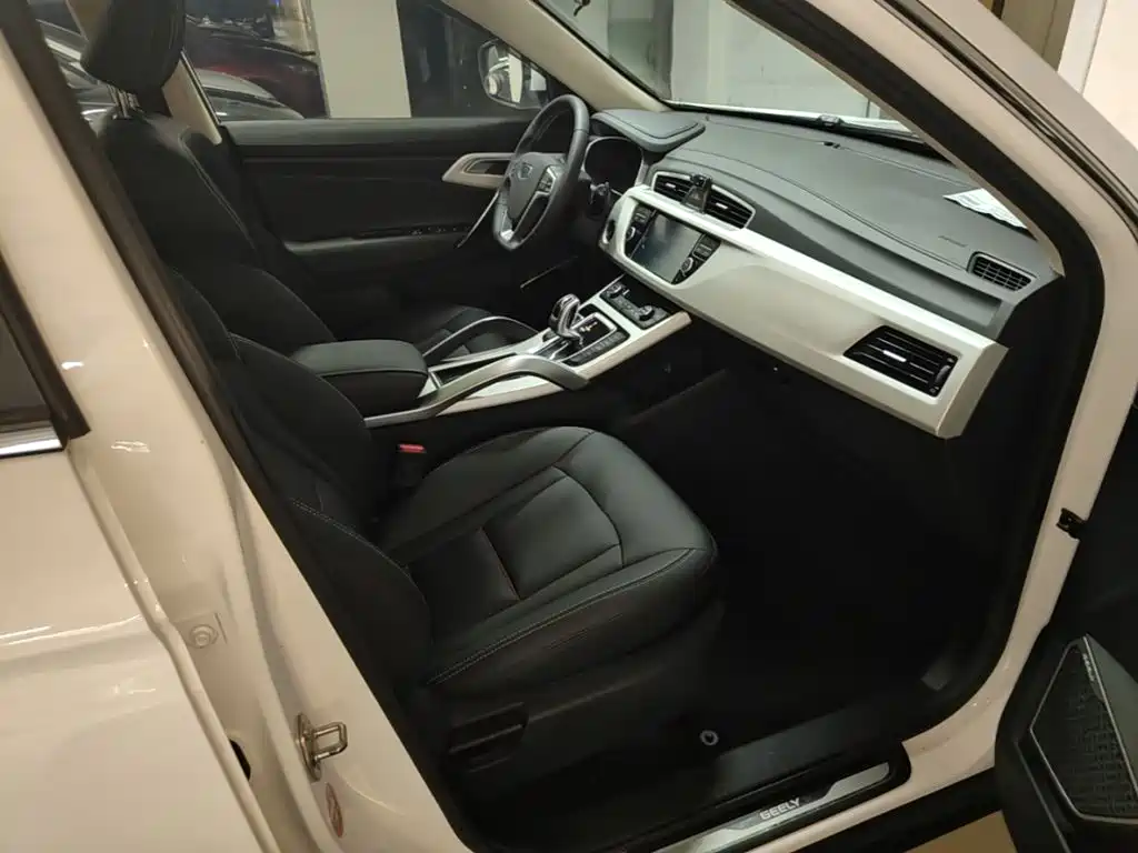 Geely Boyue — миниатюра 25