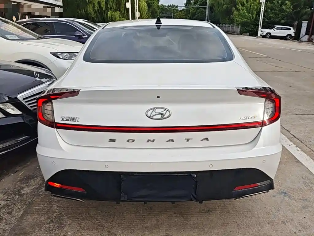 Hyundai Sonata — миниатюра 6