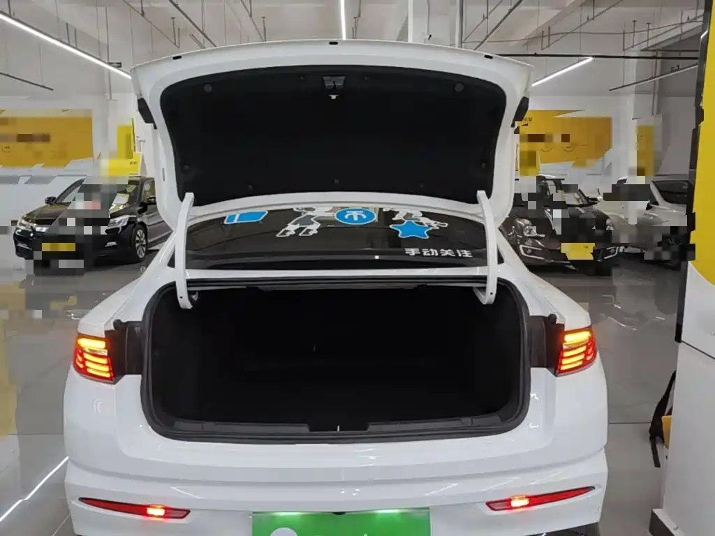 Geely Xingrui — миниатюра 19