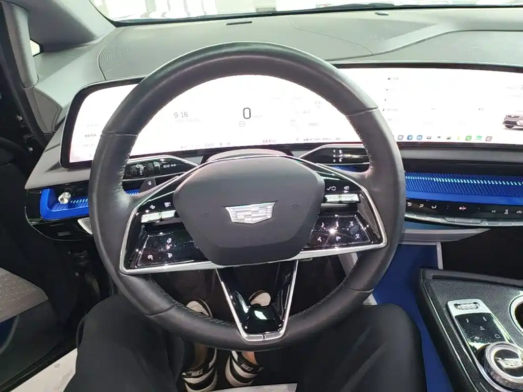 Cadillac IQ — миниатюра 11