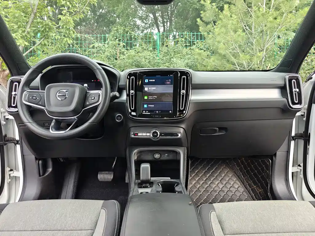 Volvo XC40 — фотографии объявления, Фото 13