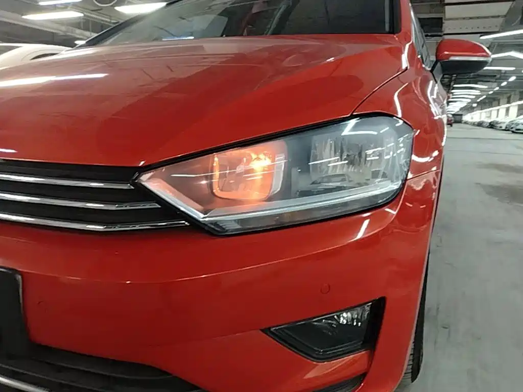 Volkswagen Golf Sportsvan — миниатюра 24