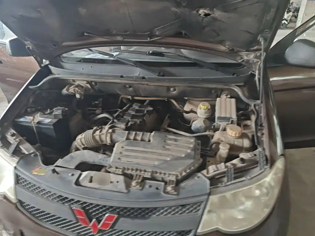 Wuling Hongguang — миниатюра 20