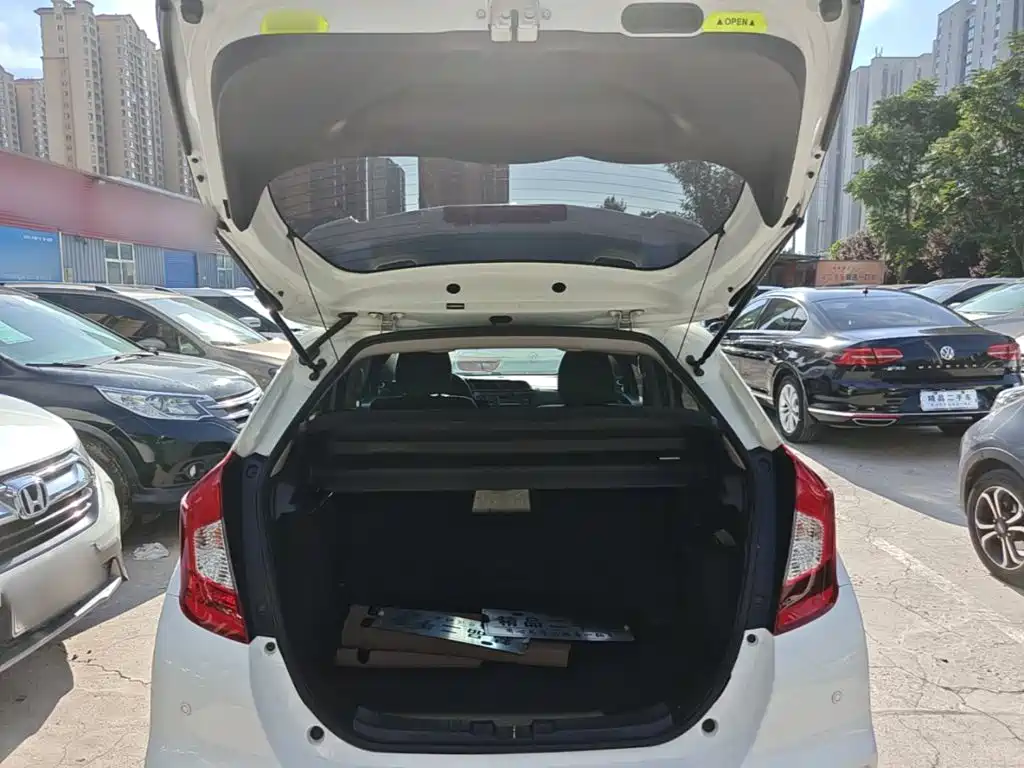 Honda Fit — миниатюра 19